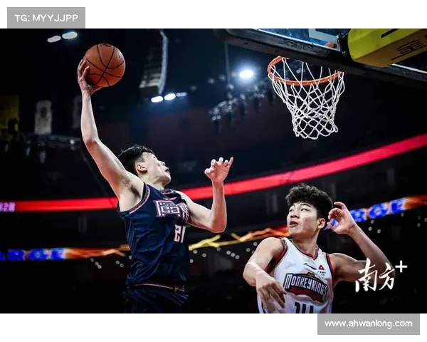 广东遗憾败给同曦刘炜与球迷合影广厦确定四外援上海锁定中心球员 广东遗憾败给同曦刘炜与球迷合影广厦确定四外援上海锁定中心球员